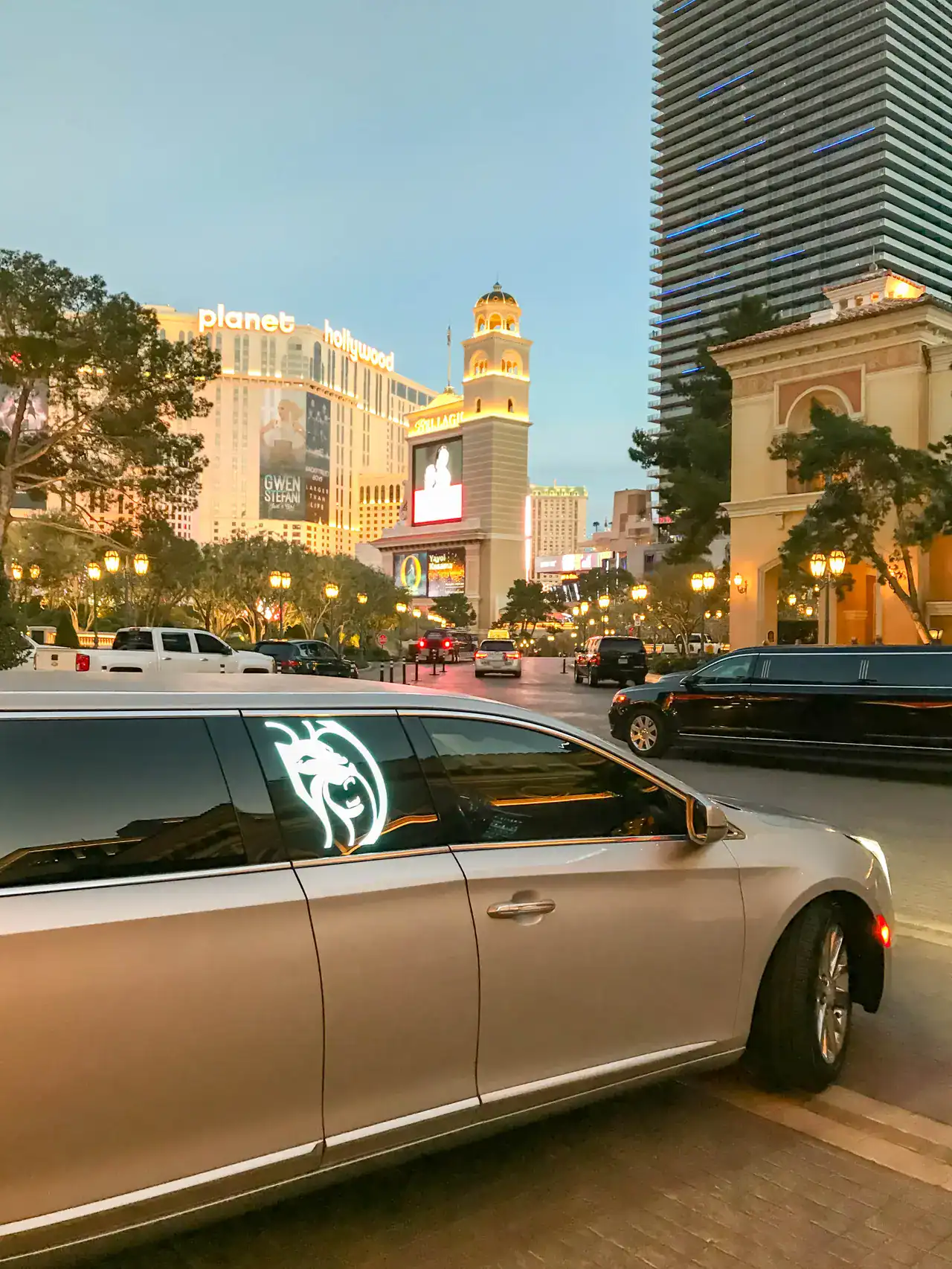 Luxury bachelor and bachelorette party transportation in Las Vegas - Personal Sedan Services